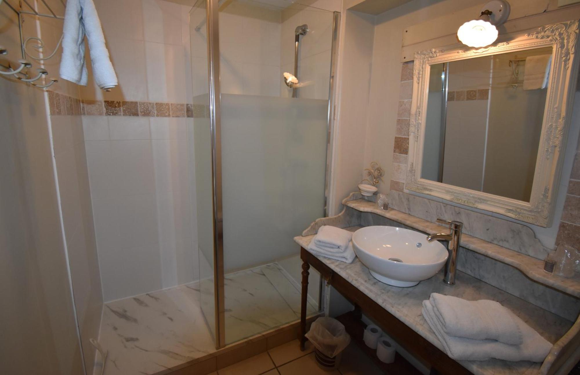 La Cle Des Bois Bed and Breakfast Le Bourg-dʼOisans Εξωτερικό φωτογραφία