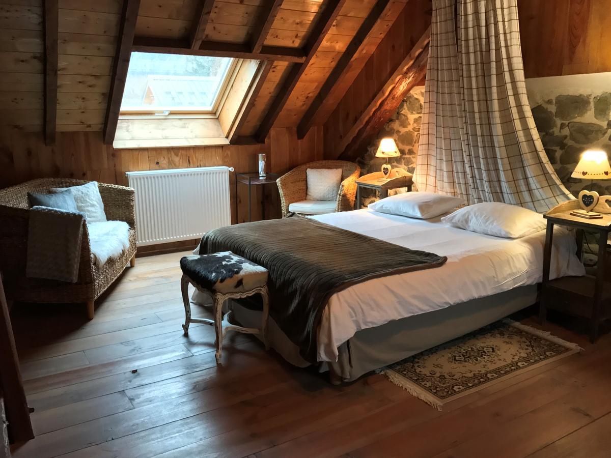 La Cle Des Bois Bed and Breakfast Le Bourg-dʼOisans Εξωτερικό φωτογραφία